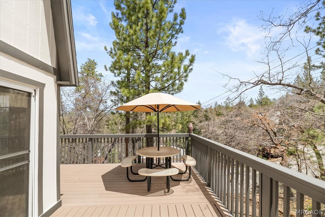 43289 Shasta Road Property Photo 27