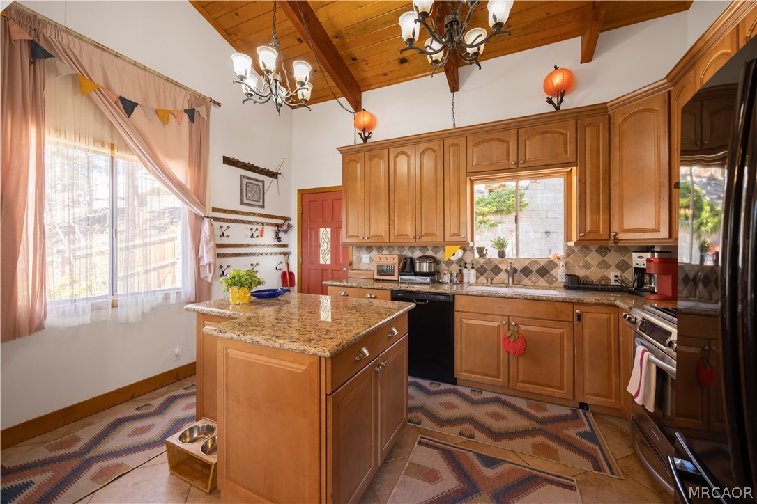 39563 Raccoon Drive Property Photo 13