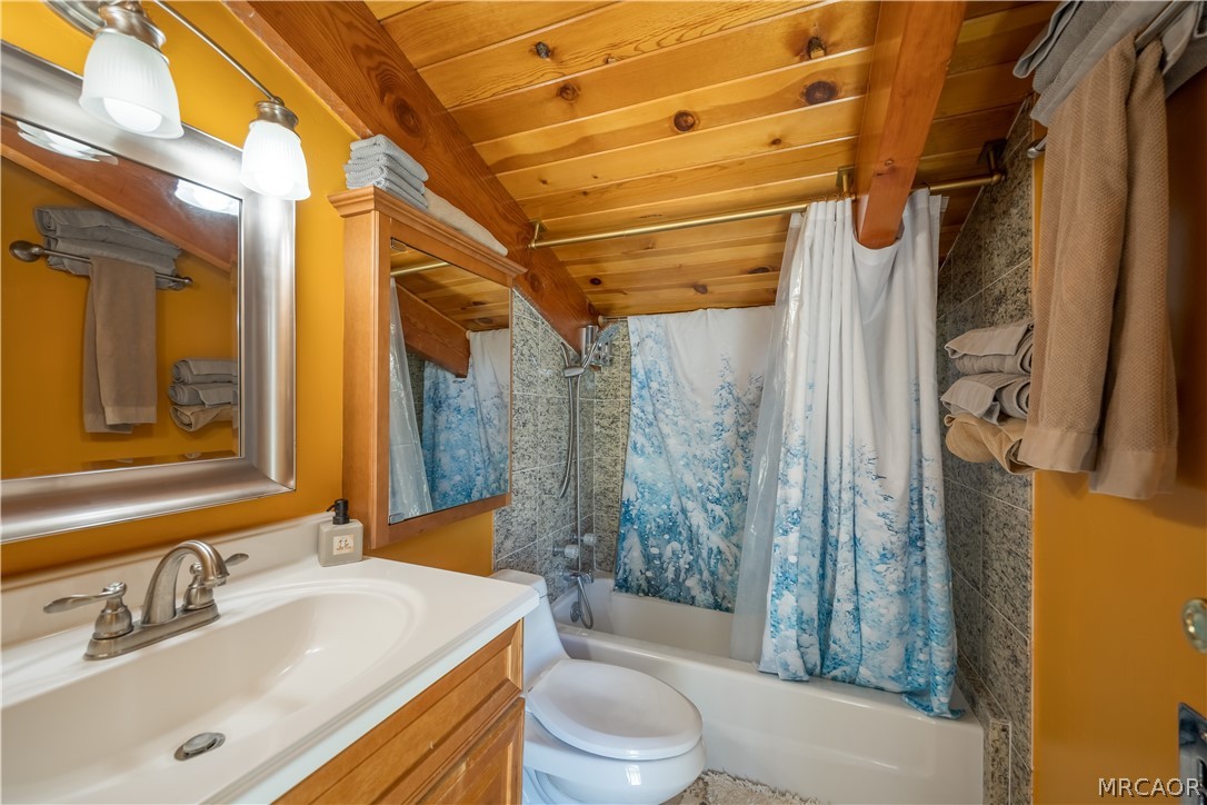 39563 Raccoon Drive Property Photo 20