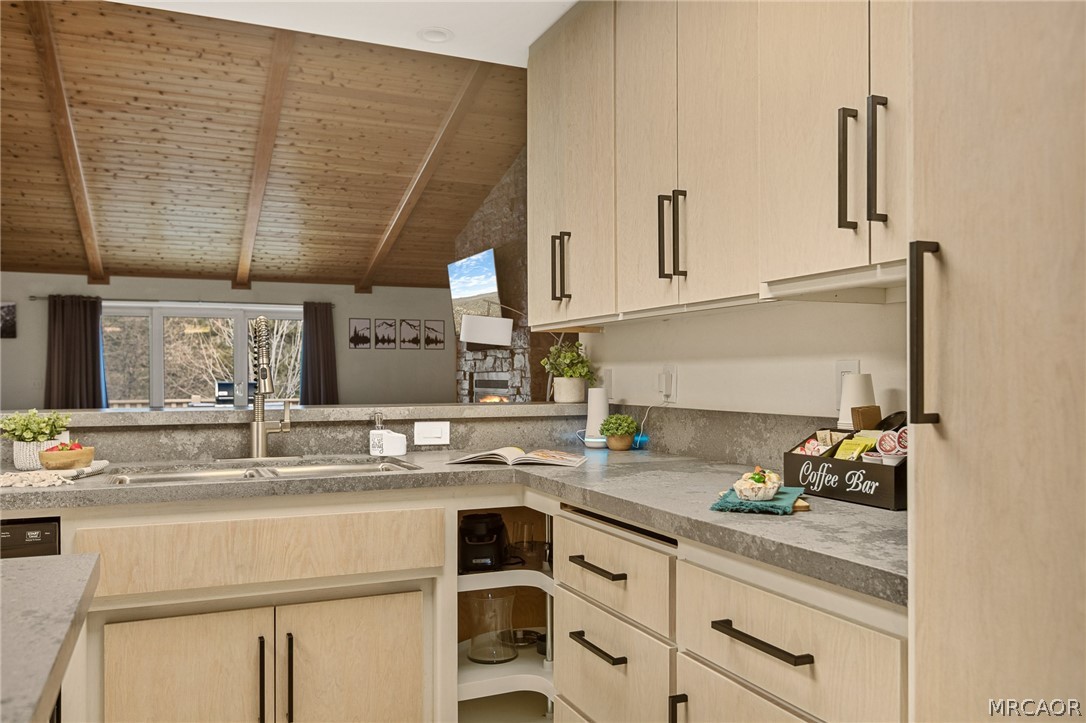 469 Morningstar Place Property Photo 16