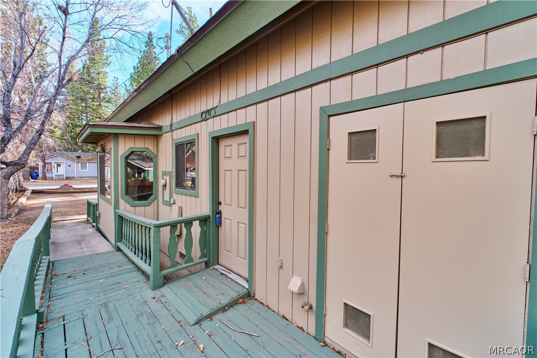 805 West Big Bear Blvd Boulevard Property Photo 7