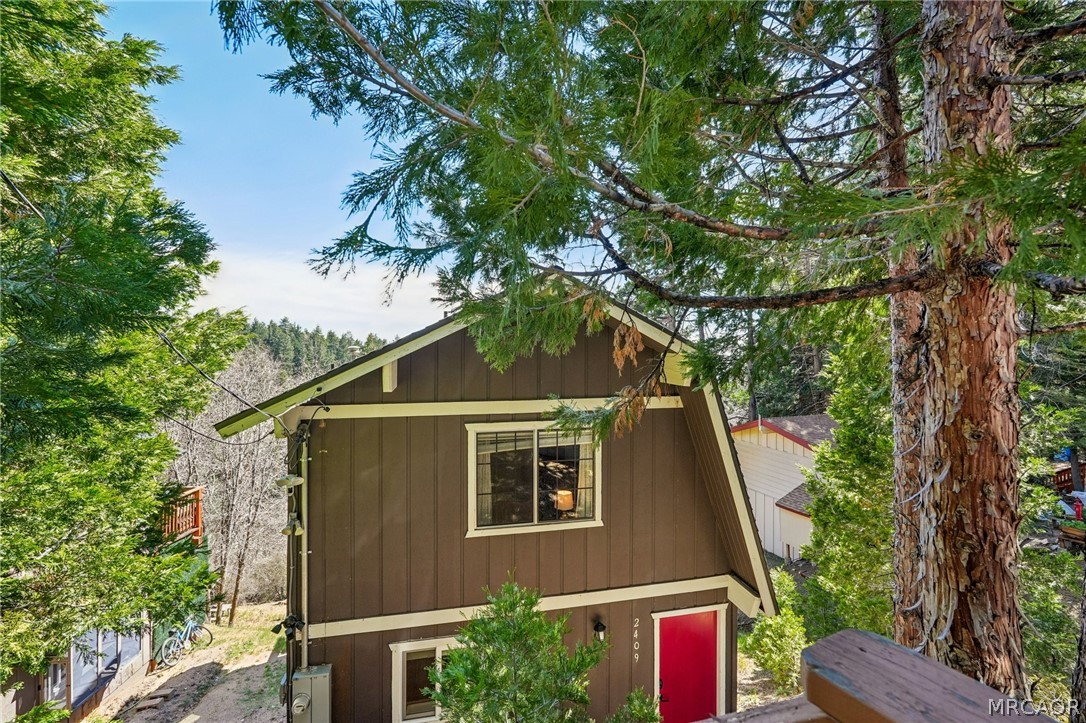 2409 Spring Oak Drive Property Photo 4