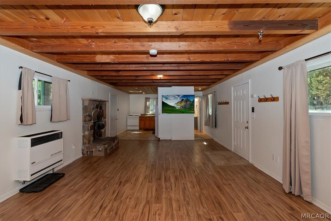 437 Booth Way Property Photo 7