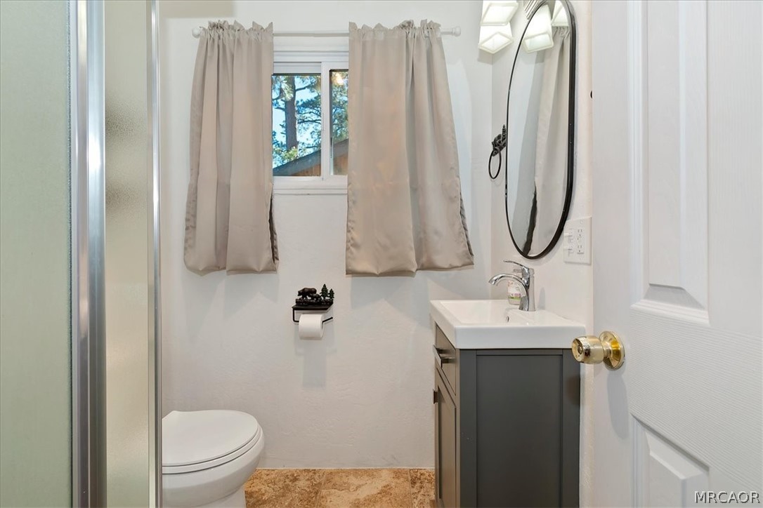 437 Booth Way Property Photo 15