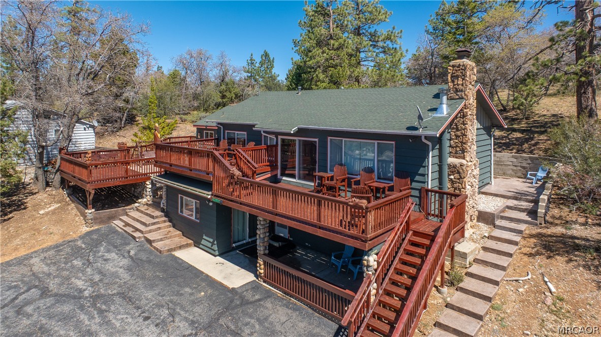43656 Ridge Crest Drive Property Photo 1