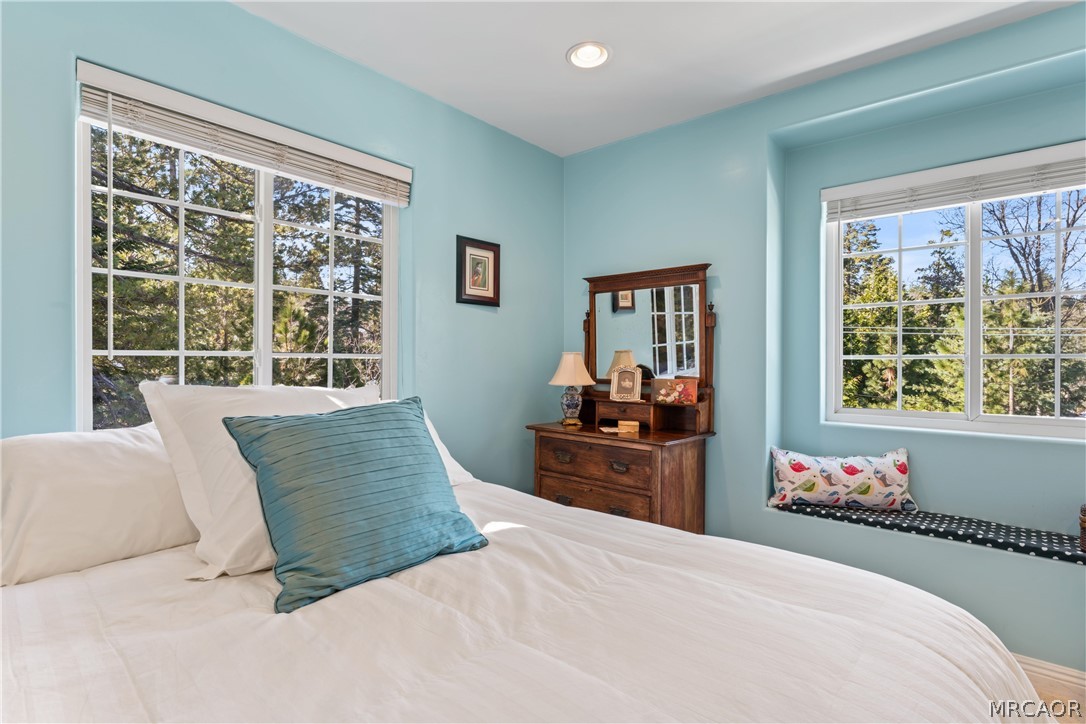 197 Massive Road Property Photo 32