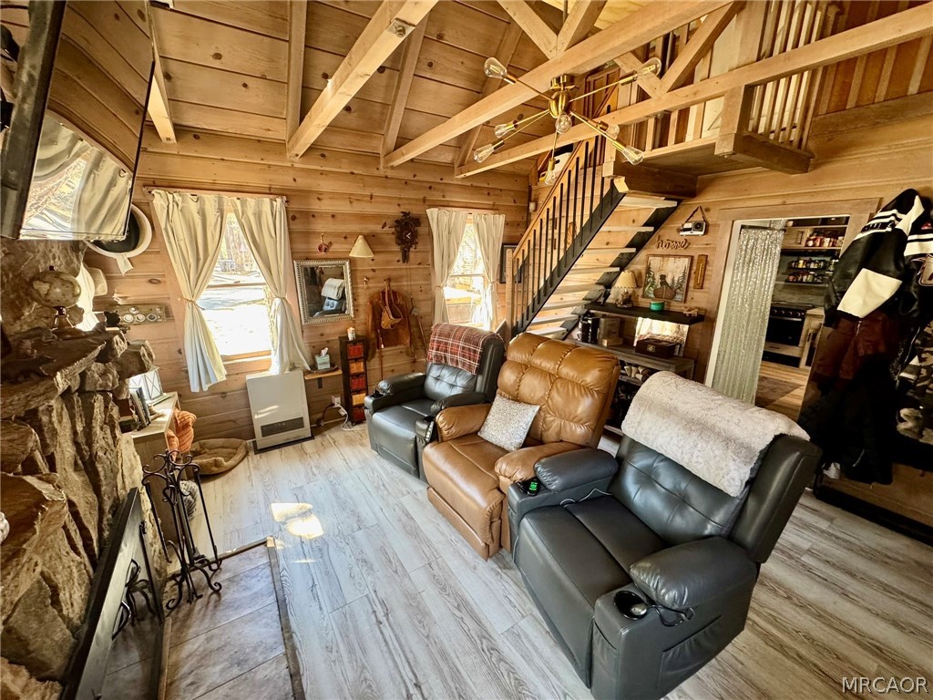 209 Dawn Drive Property Photo 8