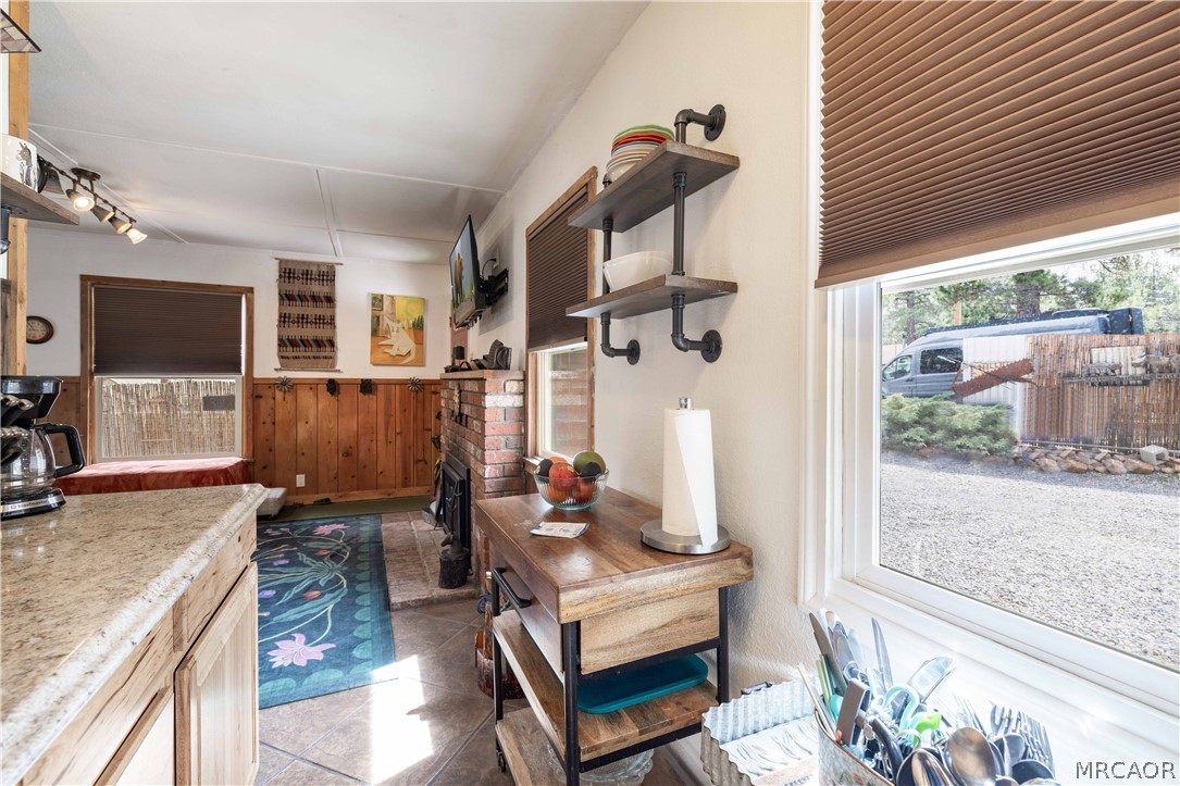 40057 Forest Road Property Photo 11