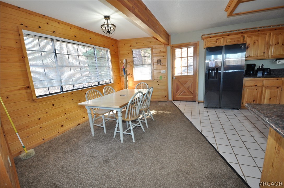 1419 Klamath Road Property Photo 7