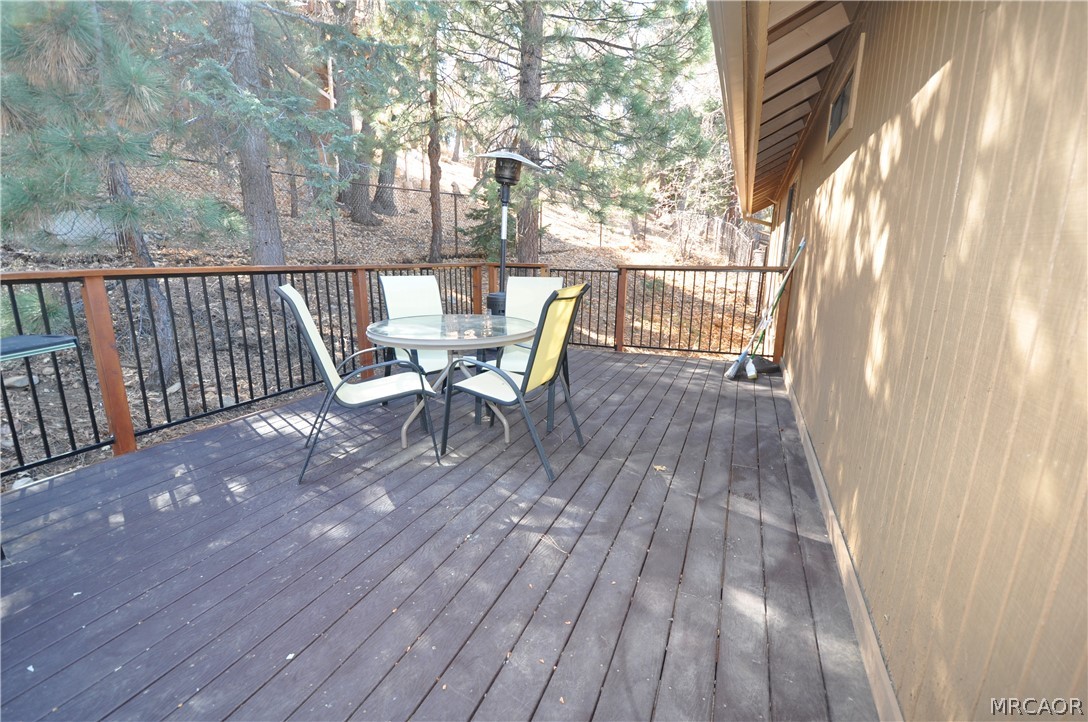 1419 Klamath Road Property Photo 10