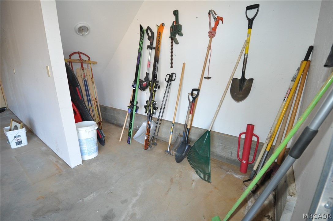 1419 Klamath Road Property Photo 33