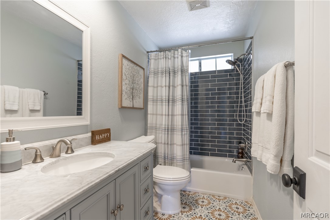 881 Paine Road Property Photo 19