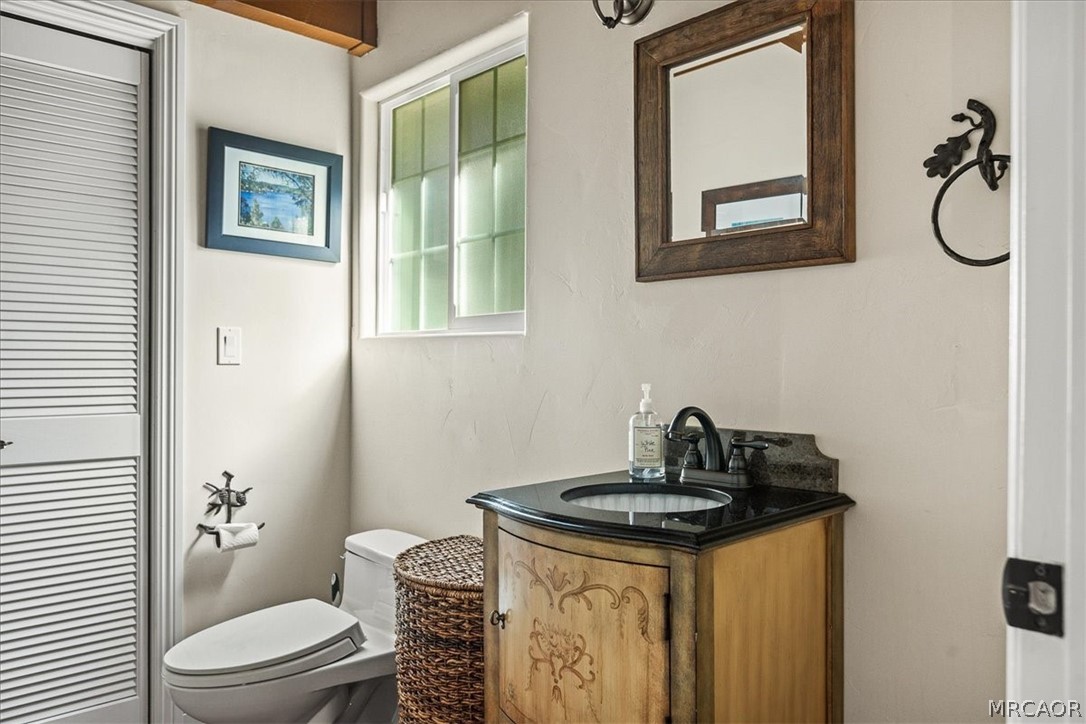 28906 Palisades Drive Property Photo 11