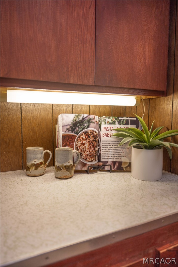 1109 Brookside Lane Property Photo 15