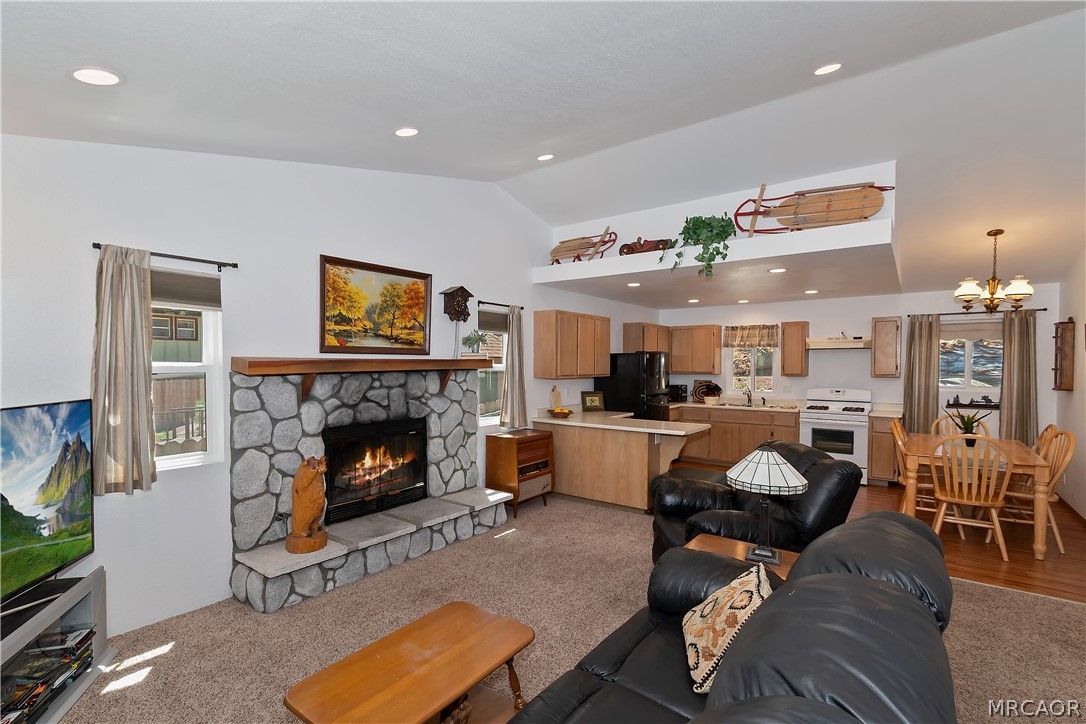 39298 Lark Road Property Photo 5