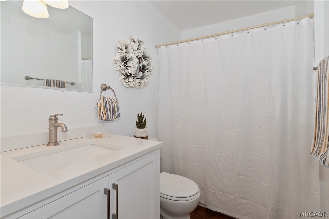 39298 Lark Road Property Photo 12