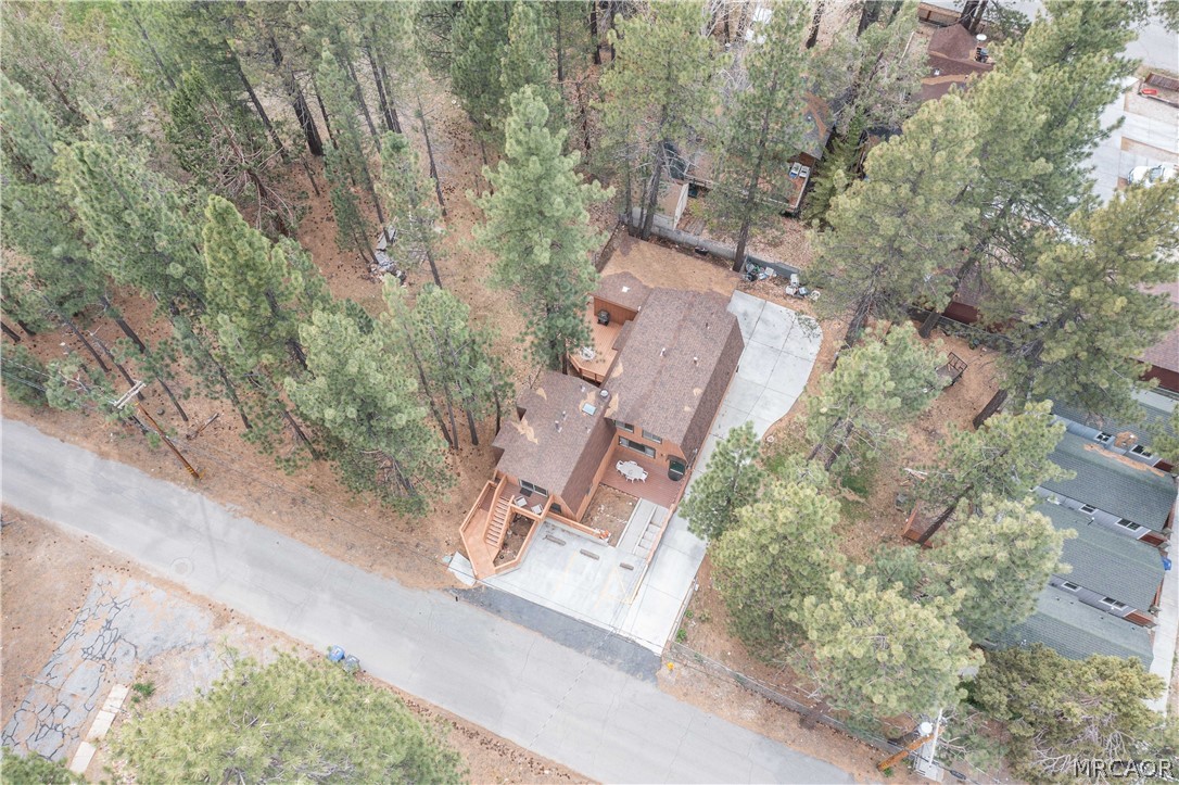 542 Cottage Lane Property Photo 8