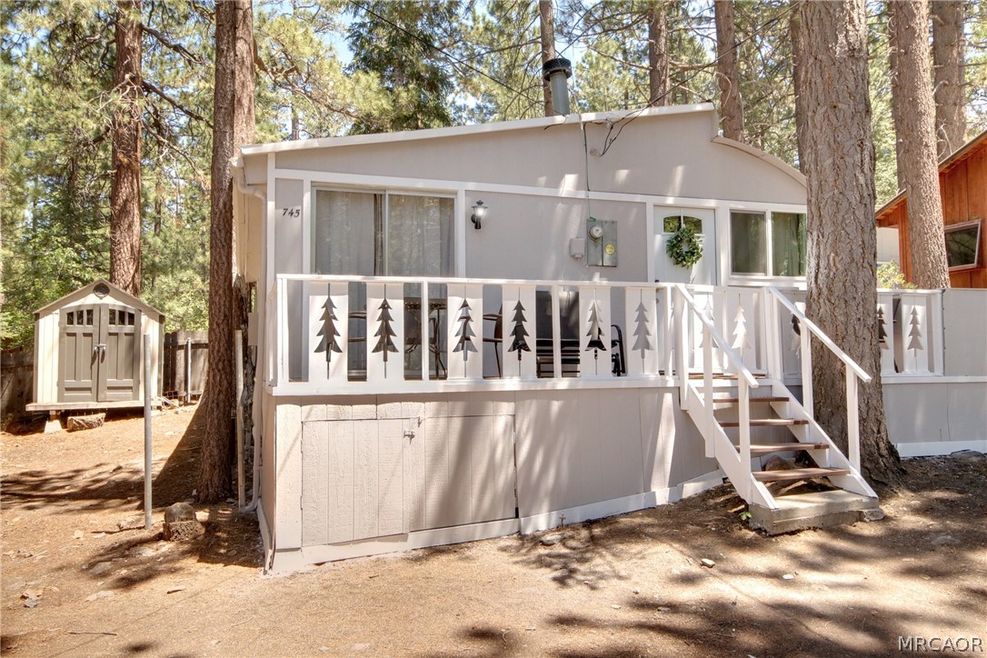 745 Eureka Drive Property Photo 28
