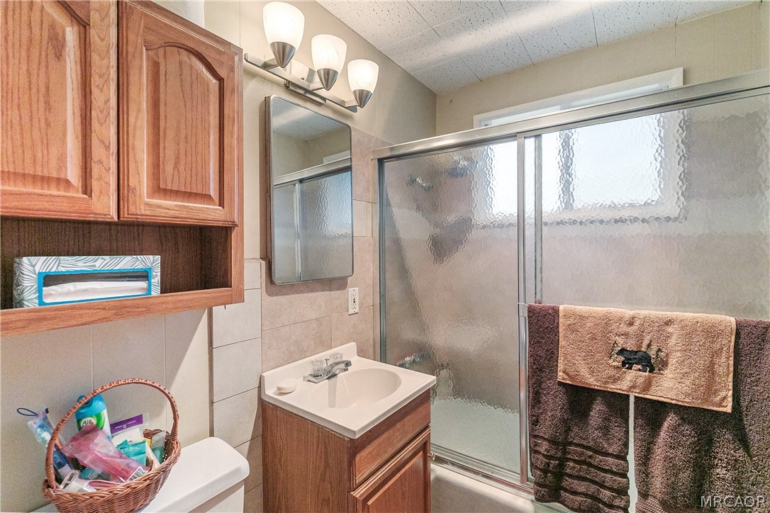 748 Lake Drive Property Photo 8