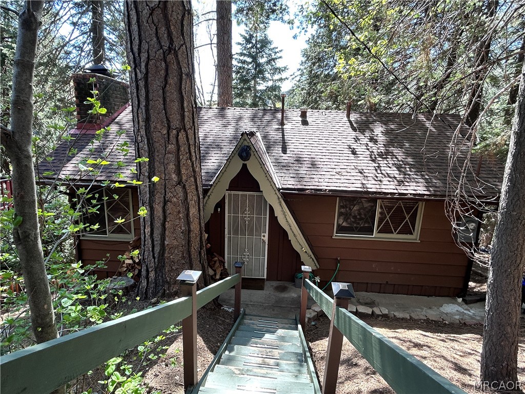 748 Lake Drive Property Photo 14