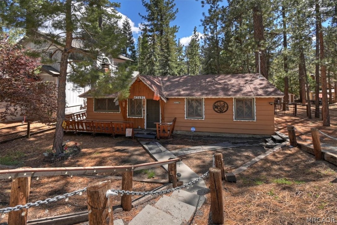 42697 Cougar Road Property Photo 6