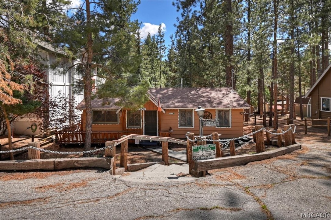 42697 Cougar Road Property Photo 7