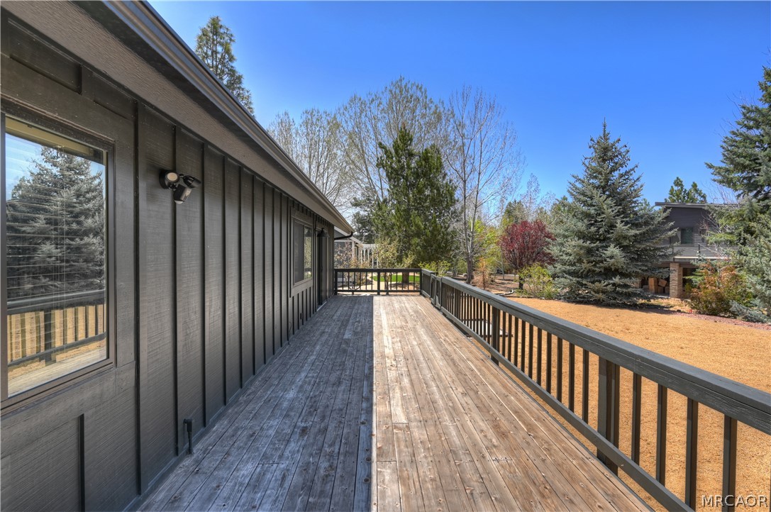 41940 Centre Court Property Photo 44