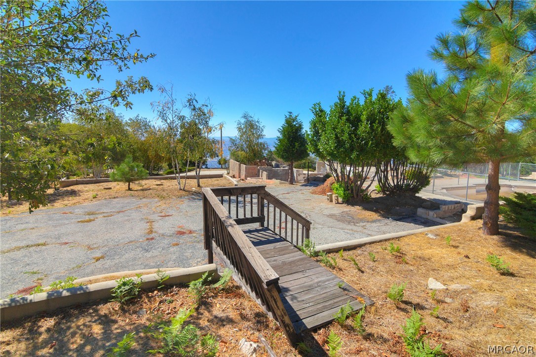 26262 Highway 18 Property Photo 13