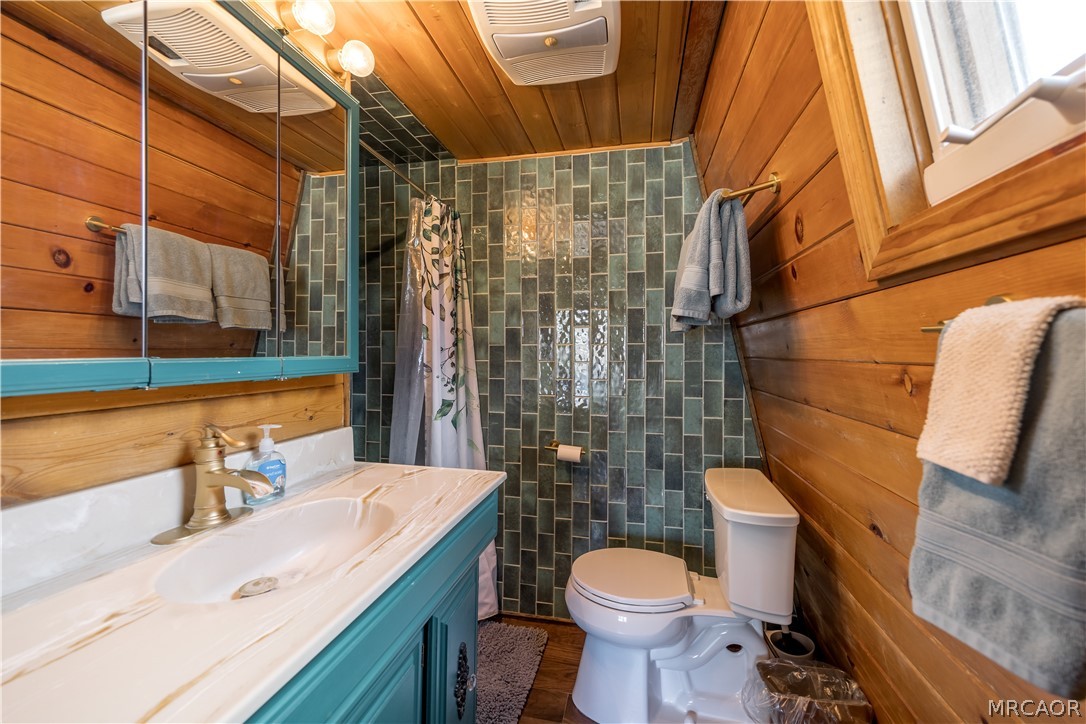 445 Elysian Boulevard Property Photo 24