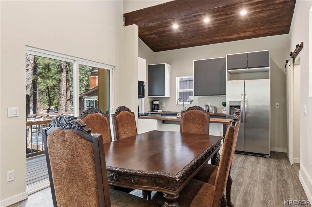 426 Crystal Court Property Photo 31