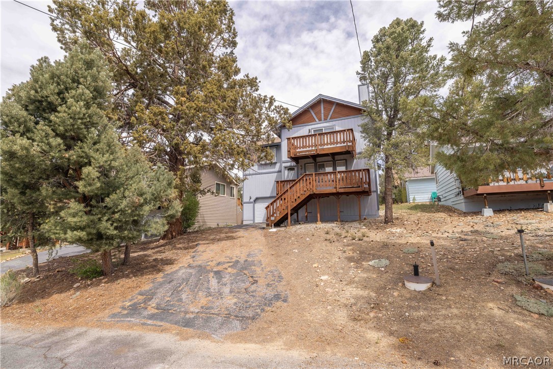 391 Mullins Drive Property Photo 1