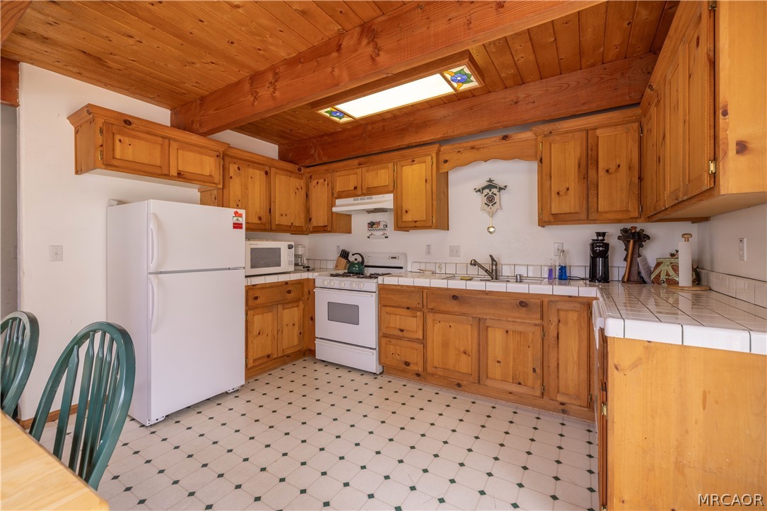 391 Mullins Drive Property Photo 22