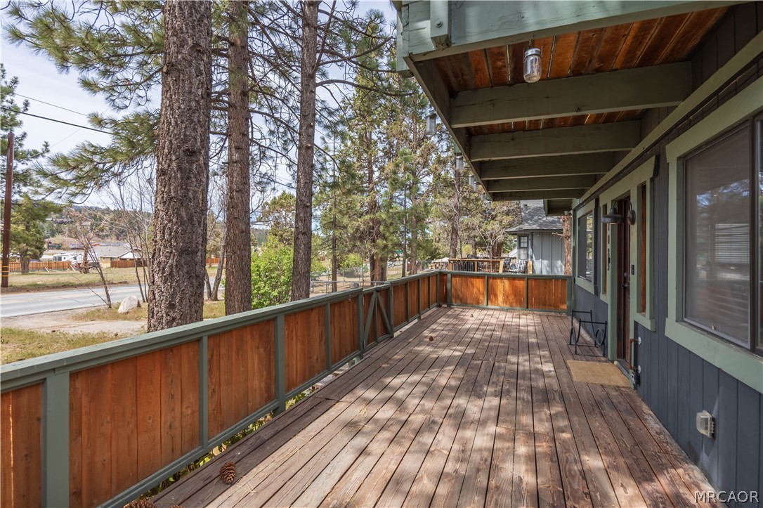 1089 West North Shore Drive Property Photo 31