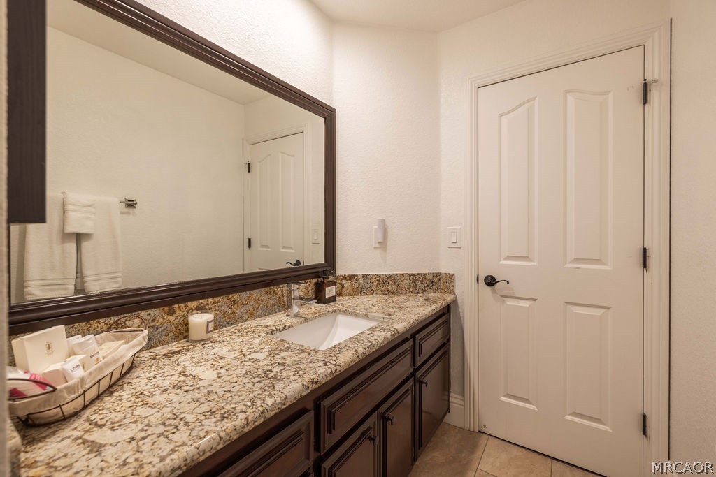 540 Killington Way Property Photo 30