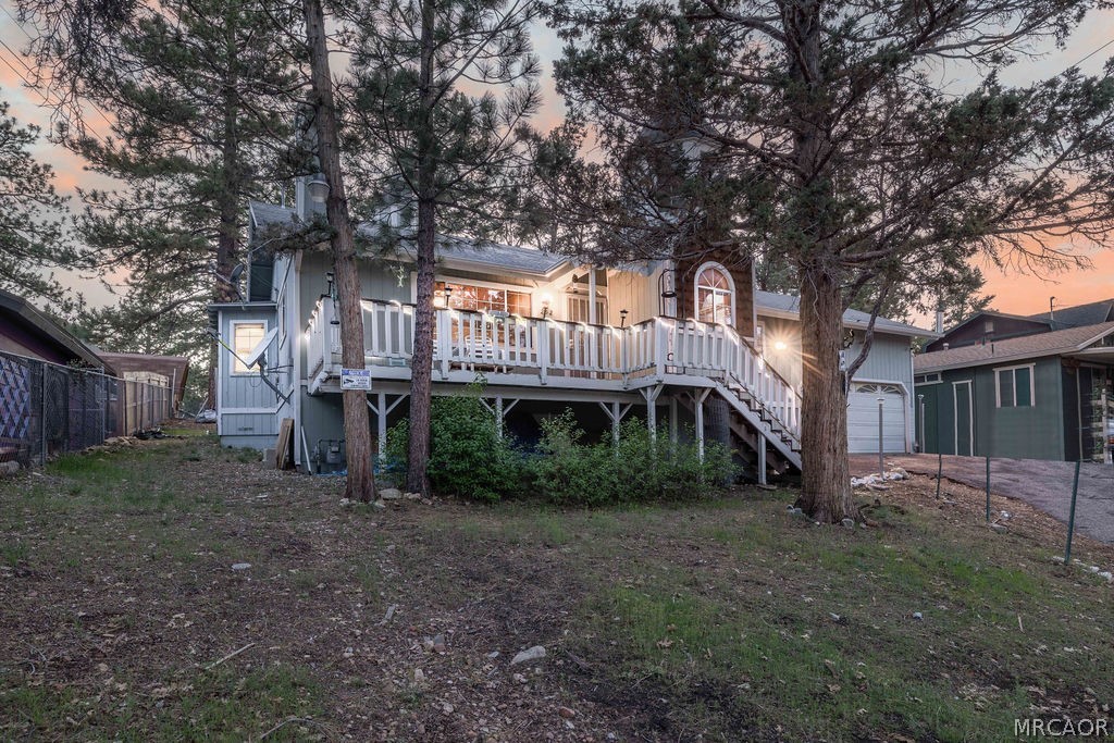 252 Riverside Avenue Property Photo 2
