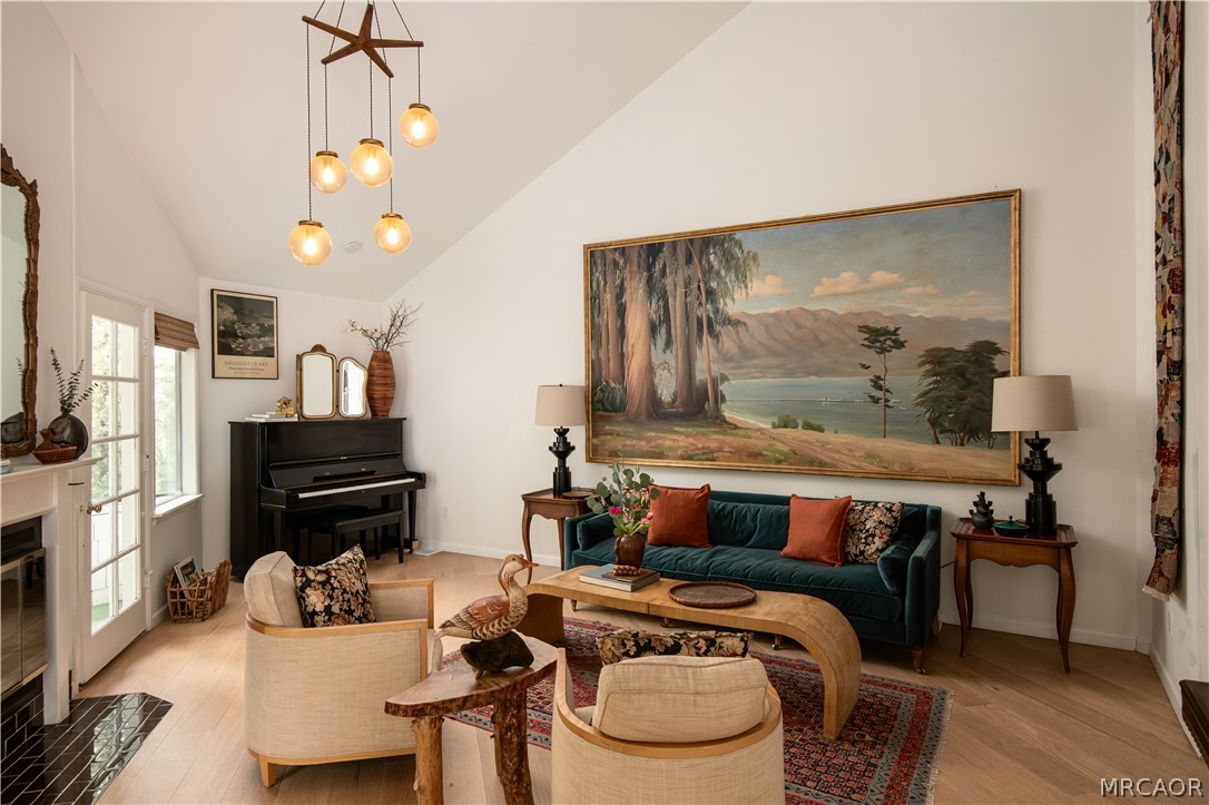 27322 Matterhorn Drive Property Photo 2