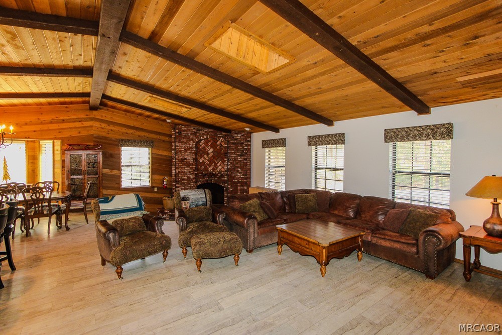 42656 Constellation Drive Property Photo 3