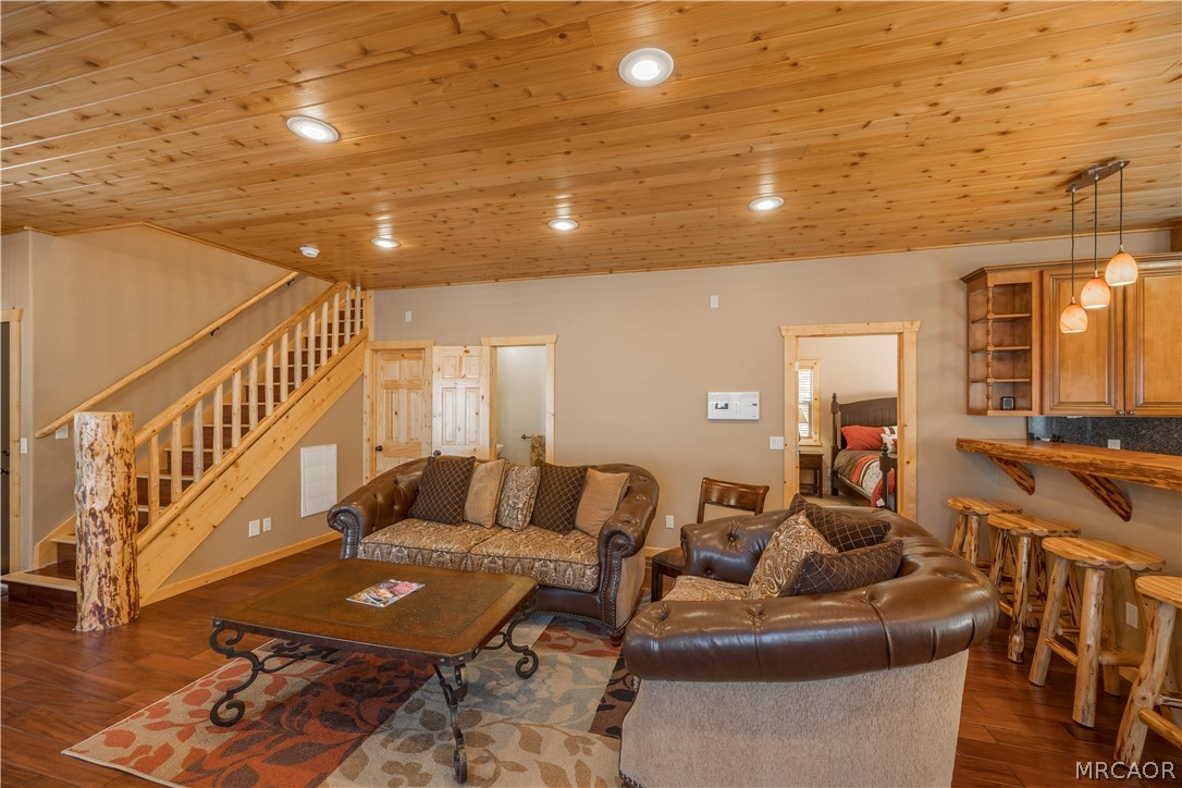 529 Bernhardt Lane Property Photo 11