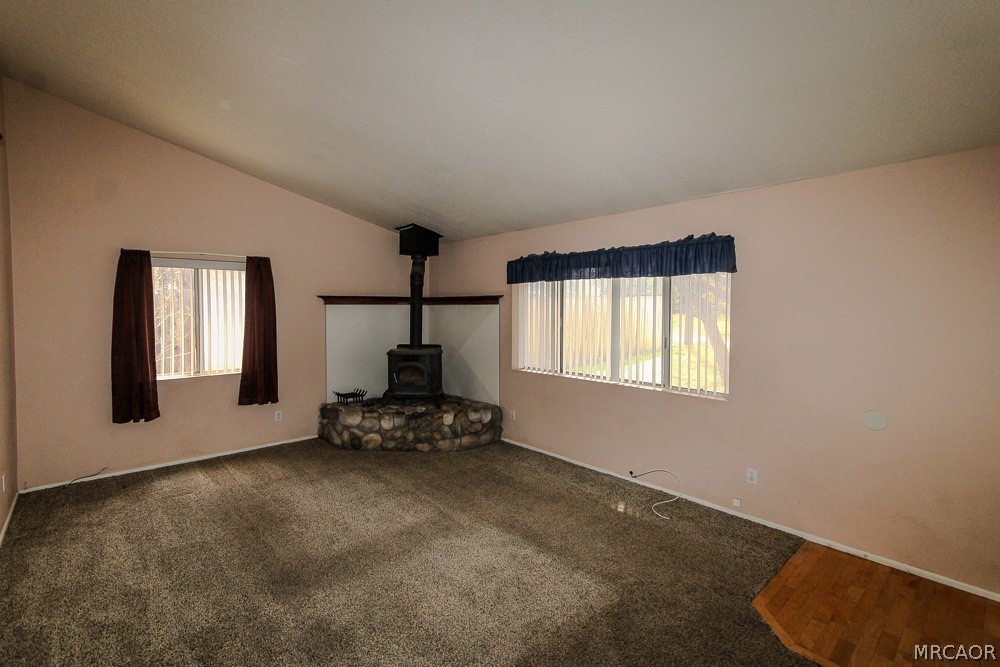 870 Ash Lane Property Photo 5