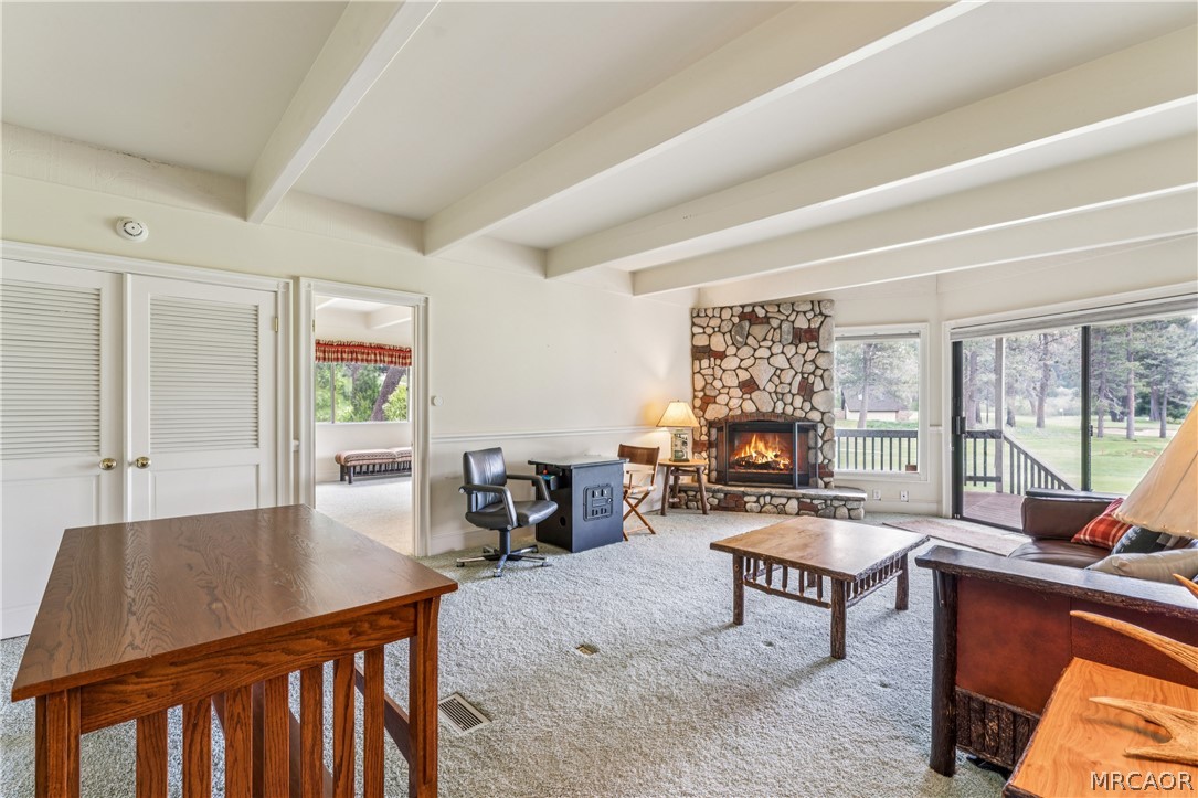 653 Brentwood Drive Property Photo 4