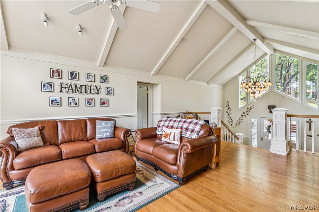 653 Brentwood Drive Property Photo 10