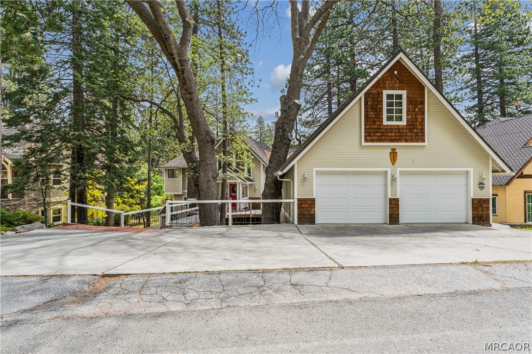 653 Brentwood Drive Property Photo 45