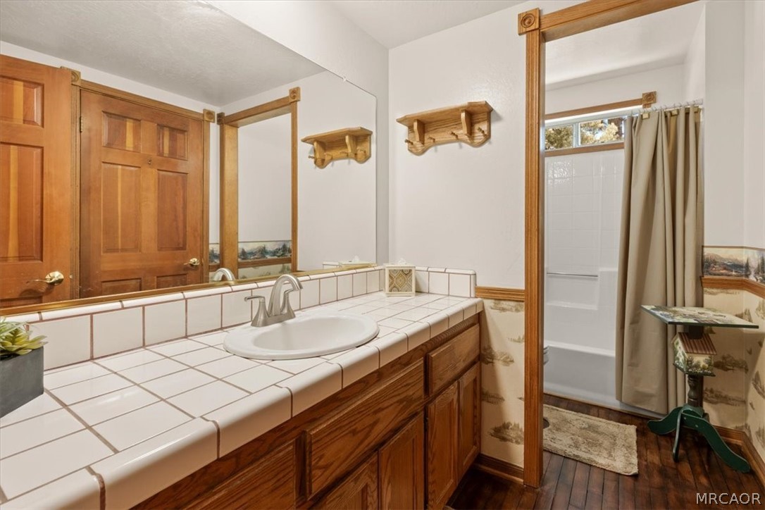 449 San Martin Drive Property Photo 26