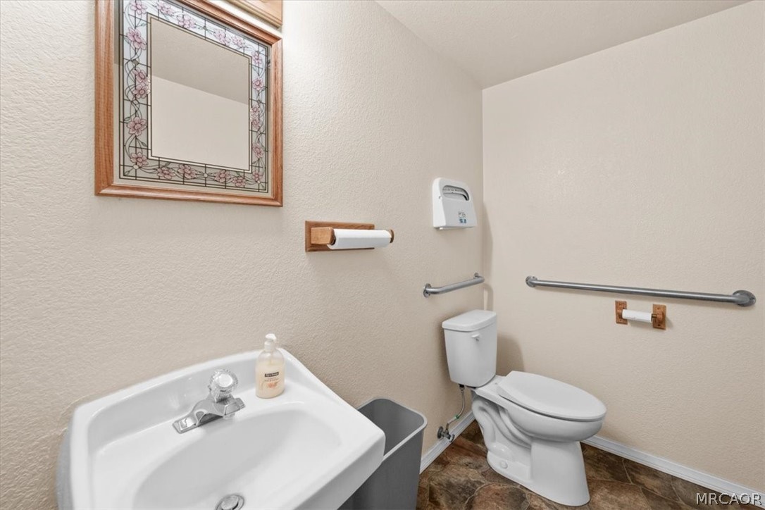 41609 Big Bear Boulevard Property Photo 39