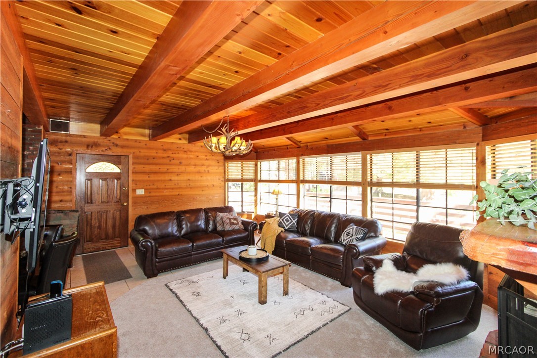 39545 Forest Road Property Photo 9