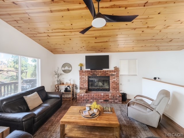 33159 Holcomb Creek Drive Property Photo 8