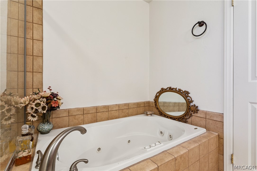 879 Spruce Lane Property Photo 29