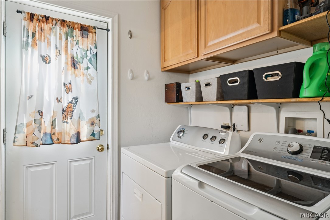 879 Spruce Lane Property Photo 31