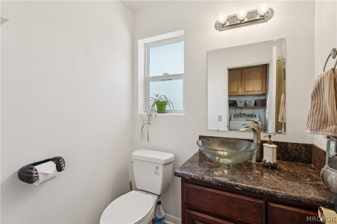 879 Spruce Lane Property Photo 32