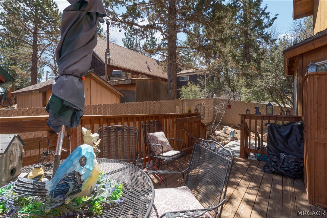 879 Spruce Lane Property Photo 34